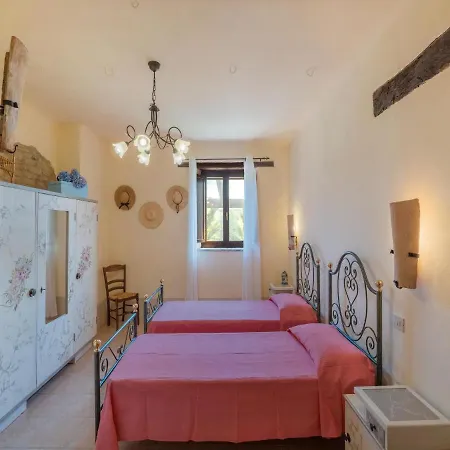 Scenic In Le Marche Holiday home Monte San Martino